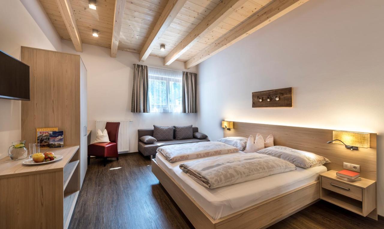 Hotel Gasthaus Post Campo di Trens Esterno foto