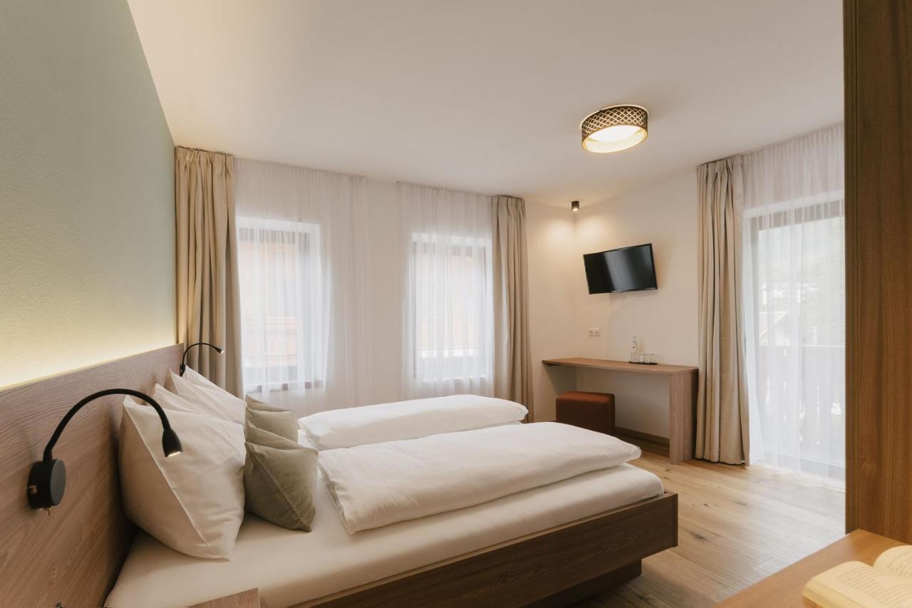 Hotel Gasthaus Post Campo di Trens Esterno foto
