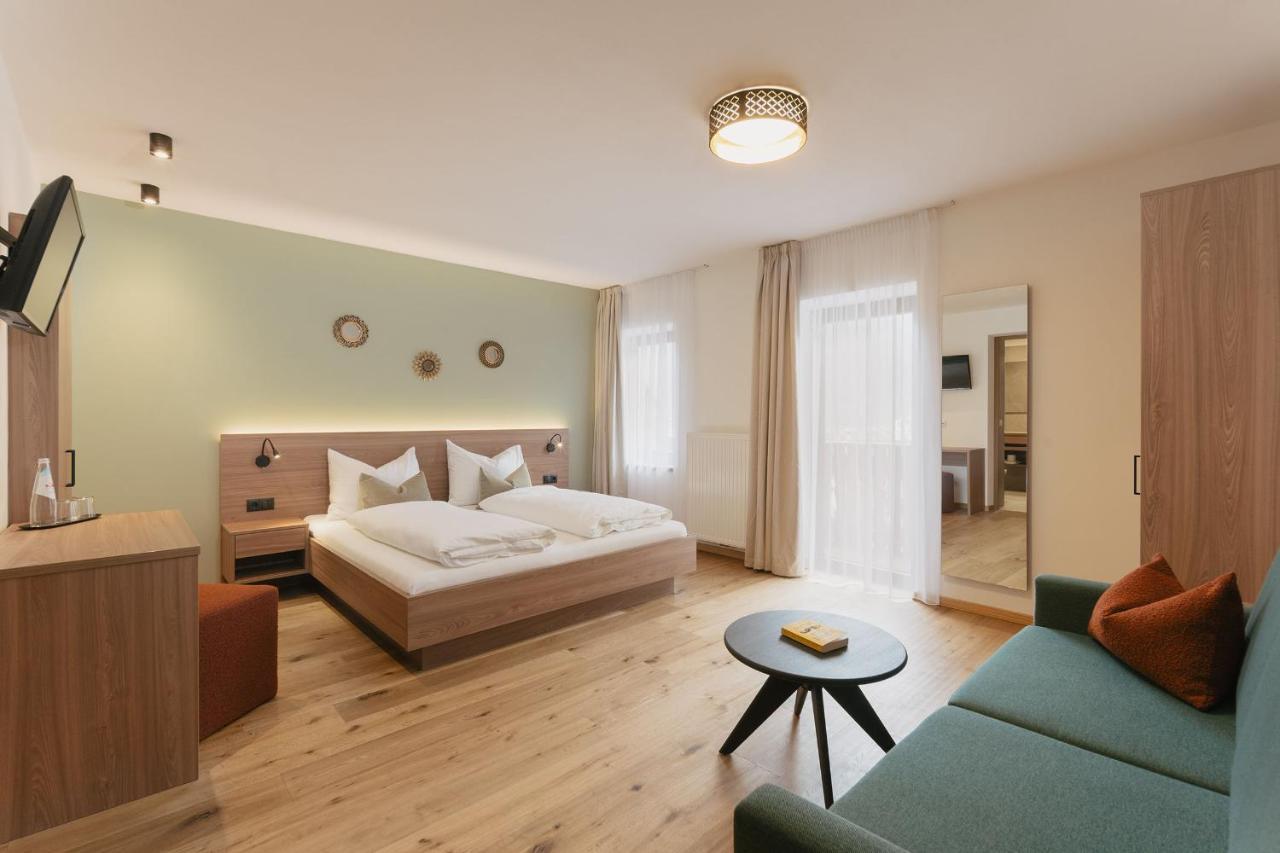 Hotel Gasthaus Post Campo di Trens Esterno foto